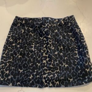 Honey Punch blue leopard skirt size large